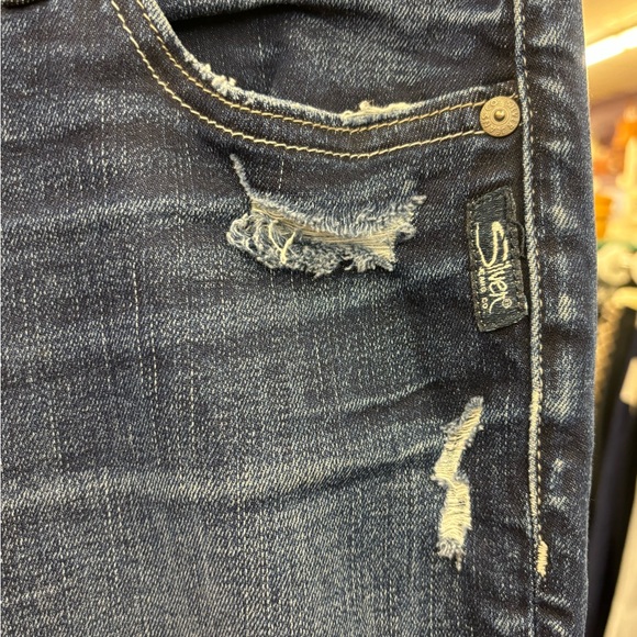 Silver Ladies 26/27 Sam Style Lightly Distressed Jeans - Picture 2 of 8